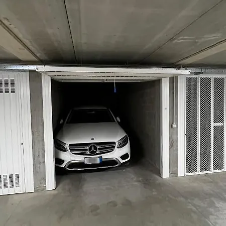 شقة Modern With Terrace & Garage By Ndp Rent